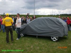 Meeting 2009 - Onthulling Sandero Stepway