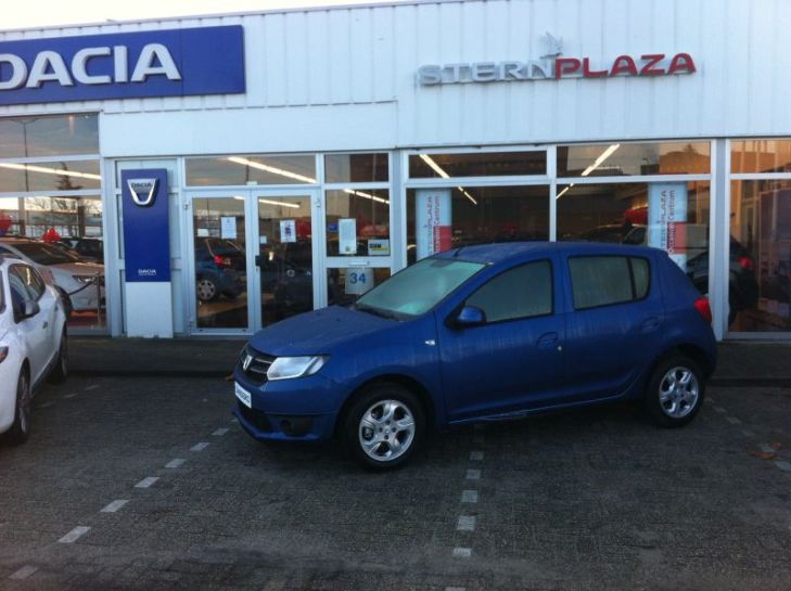 Eerste nieuwe Sandero's staan in de showrooms