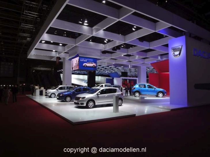 Daciamodellen op de autosalon van Parijs 2012