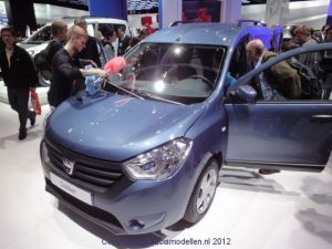 Dacia Dokker Autosalon Parijs