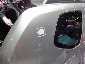 De Dacia duster Delsey in de kleur Gris olive