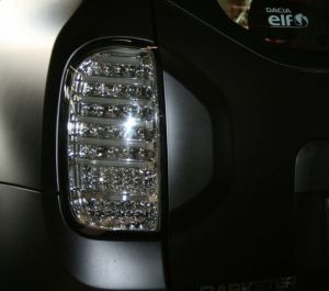 dacia-duster-led-achterlicht-chrome-elia-tuning