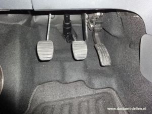 de pedalen-set van de dacia lodgy