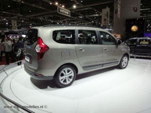 Exterieur foto's van de Dacia Lodgy