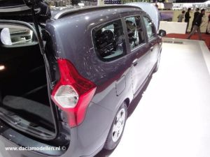 Exterieur foto's van de Dacia Lodgy