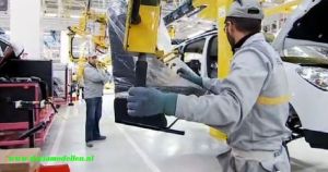 dacia-lodgy-tijdens-de-produktie-in-de-fabriek-in-marokko-11