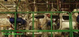 dacia-lodgy-tijdens-de-produktie-in-de-fabriek-in-marokko-16