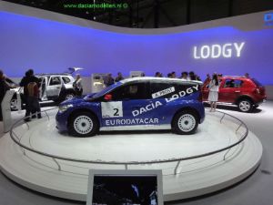daciamodellen op de beurs in geneve