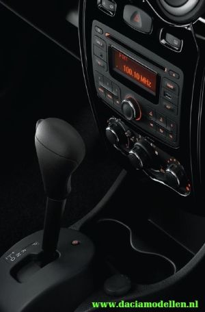 de-renault-stepway-voorzien-van-een-sequentiele-automaat