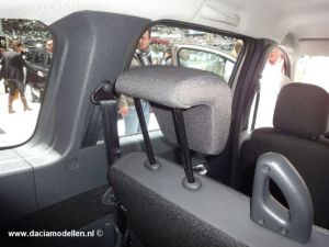 Komma-vormige hoofdsteun 2e zitrij Dacia Lodgy
