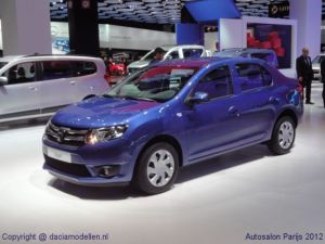 Dacia Logan Sedan Autosalon Parijs