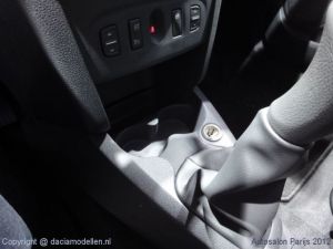 Dacia Logan Sedan Autosalon Parijs