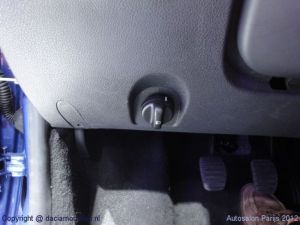 Dacia Logan Sedan Autosalon Parijs