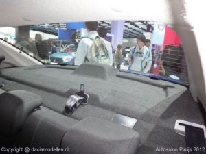 Dacia Logan Sedan Autosalon Parijs