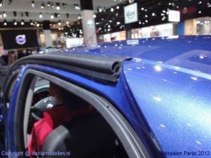 Dacia Logan Sedan Autosalon Parijs