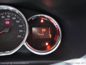 Dacia Logan Sedan Autosalon Parijs