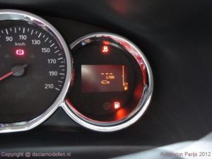 Dacia Logan Sedan Autosalon Parijs