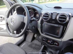 Het Media-NAV systeem past naadloos