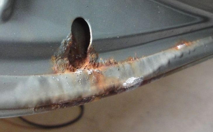 Roest Duiveltje steekt de kop op