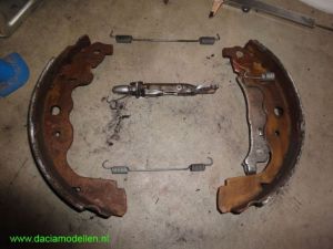 Trommelremmen van de Dacia