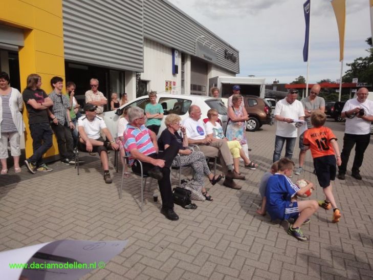 Puzzelrit Bochane en Dacia Club Nederland