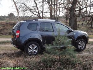 Rijtest Dacia Duster 2014