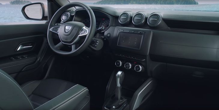 Interieur van de Dacia Duster 2018