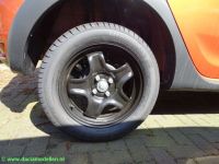 Dacia Sandero in Orange Ocre