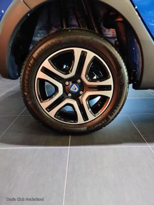 Sandero Bleu Iron RQH