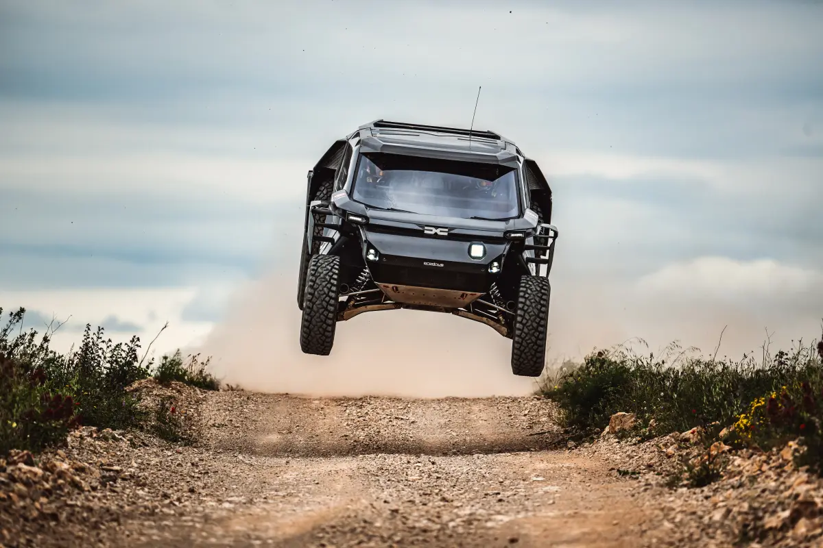 Dacia Sandrider voltooit eerste Dakar-test