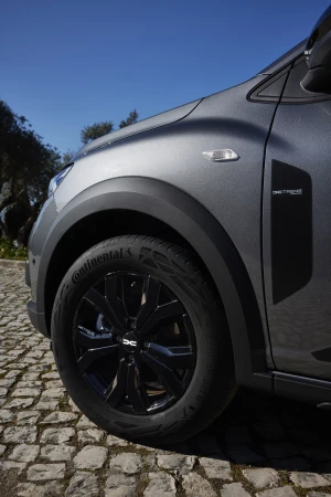 Jogger Hybrid 140 2023