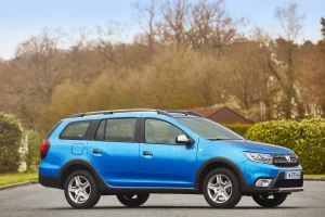 Logan MCV Stepway 2017