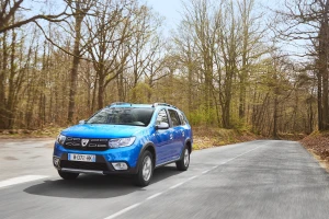 Logan MCV Stepway 2017